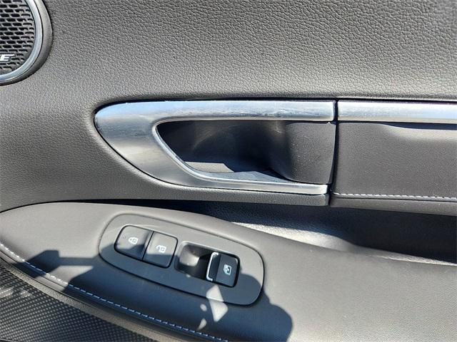 Photo of 2022 Quartz White Hyundai SONATA