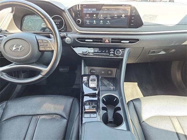 Photo of 2022 Quartz White Hyundai SONATA