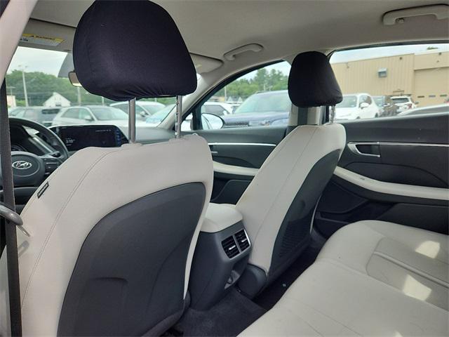 Photo of 2023 Carbon Blue Hyundai SONATA Hybrid