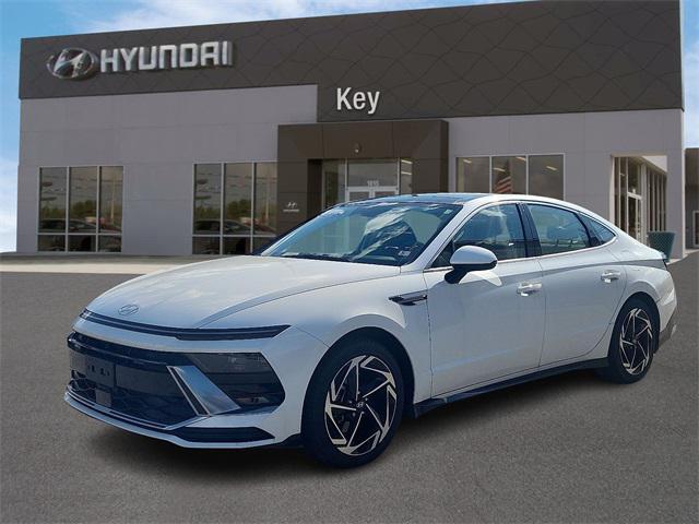 Photo of 2024 Serenity White Hyundai SONATA