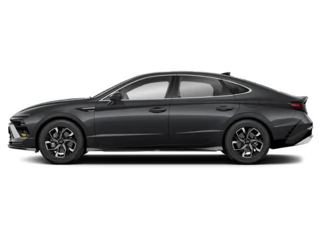 Photo of 2025 Abyss Black Hyundai SONATA