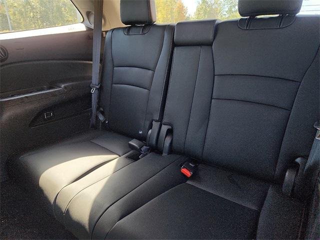 Photo of 2022 Crystal Black Pearl Honda Pilot