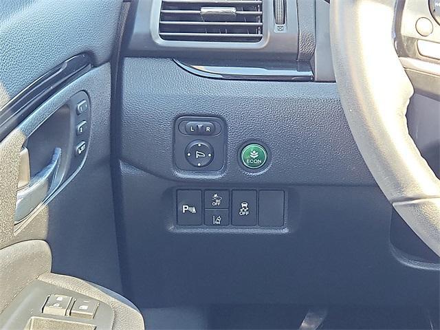 Photo of 2022 Crystal Black Pearl Honda Pilot