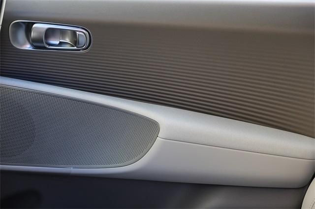 Photo of 2025 Onyx Black Hyundai IONIQ 6