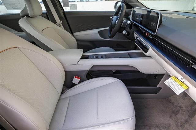 Photo of 2025 Onyx Black Hyundai IONIQ 6
