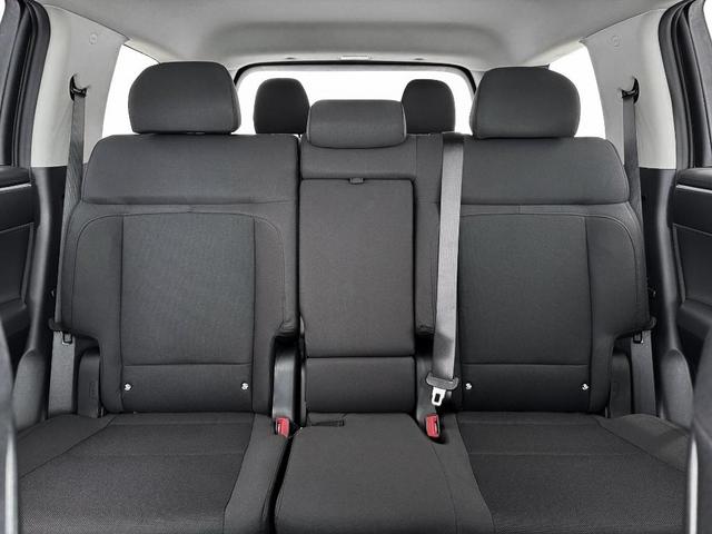 Photo of 2026 White Hyundai SANTA FE HEV