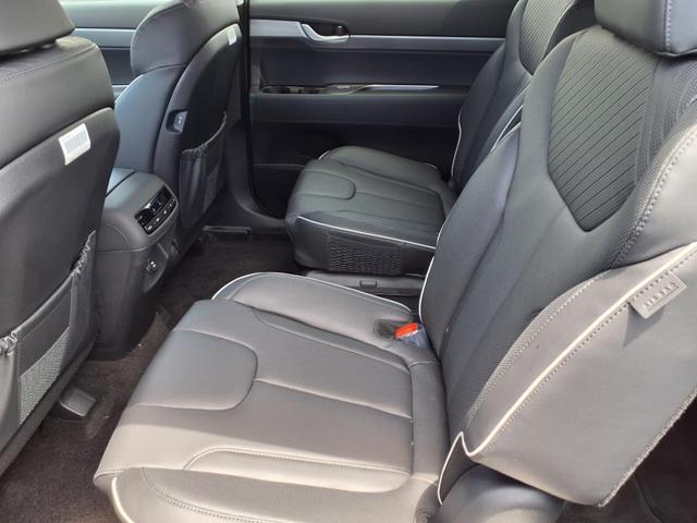Photo of 2025 Silver Hyundai PALISADE