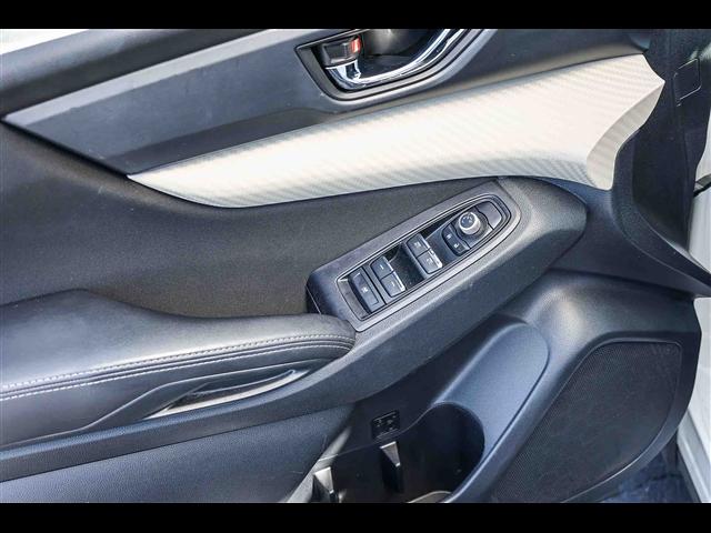 Photo of 2019 Crystal White Pearl Subaru Ascent