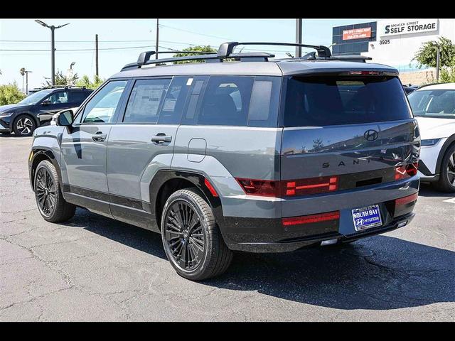 Photo of 2025 Gray Hyundai SANTA FE HEV