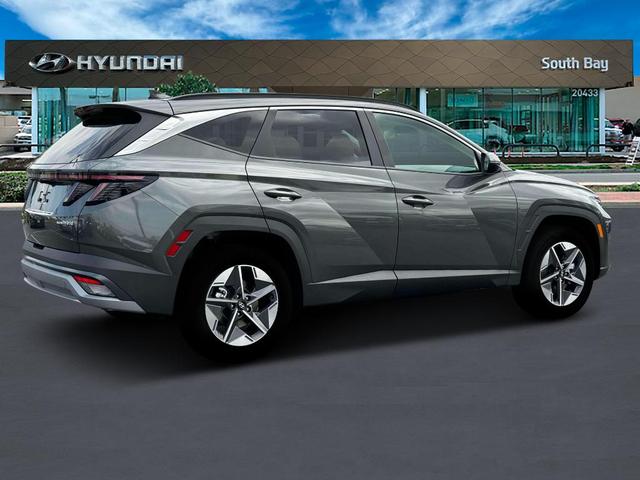 Photo of 2025 Amazon Gray Hyundai TUCSON Hybrid