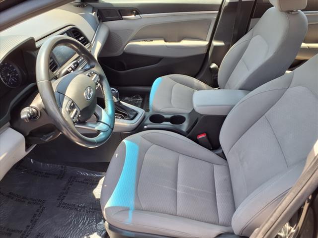 Photo of 2020 Phantom Black Hyundai ELANTRA
