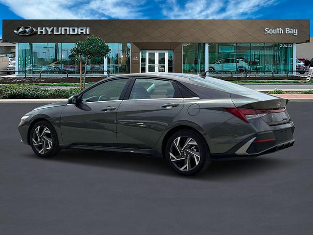 Photo of 2025 Amazon Gray Hyundai ELANTRA HEV