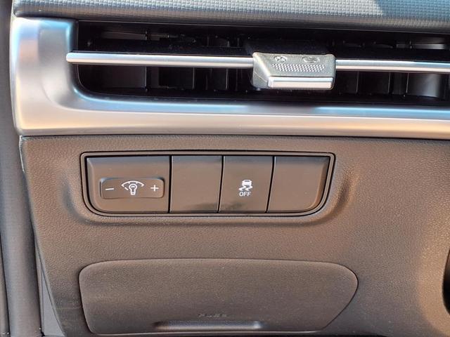 Photo of 2025 Hampton Gray Hyundai TUCSON