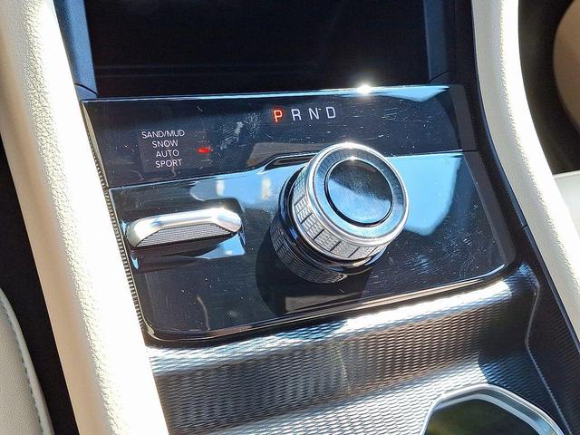Photo of 2024 Velvet Red Pearlcoat Jeep Grand Cherokee L