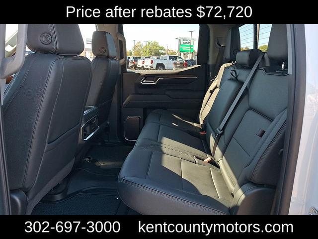 Photo of 2026 Glacier White Tricoat GMC Sierra 1500