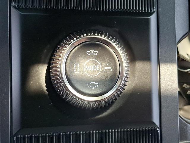 Photo of 2025 Meteorite Metallic (Gray) GMC HUMMER EV Pickup