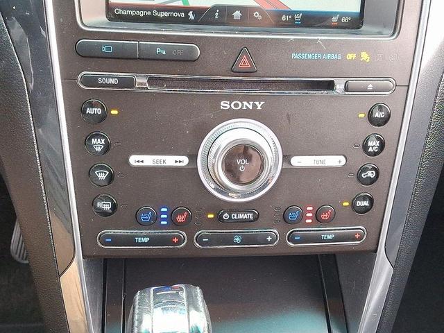 Photo of 2016 Caribou Metallic Ford Explorer