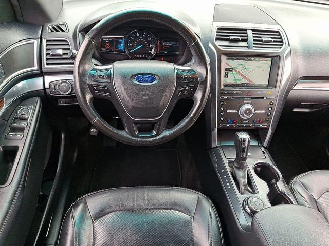 Photo of 2016 Caribou Metallic Ford Explorer