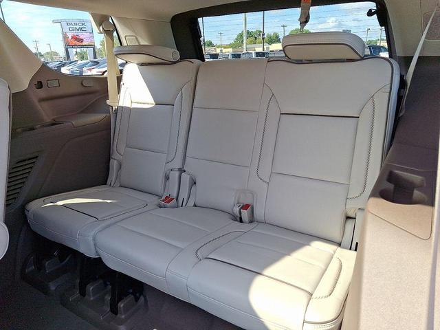 Photo of 2024 Volcanic Red Tintcoat GMC Yukon