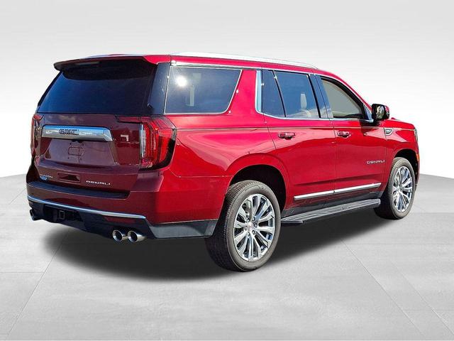 Photo of 2024 Volcanic Red Tintcoat GMC Yukon