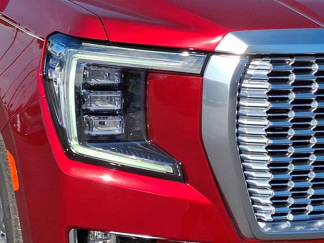 Photo of 2024 Volcanic Red Tintcoat GMC Yukon