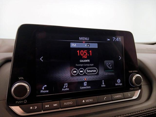 Photo of 2023 Black Nissan Rogue