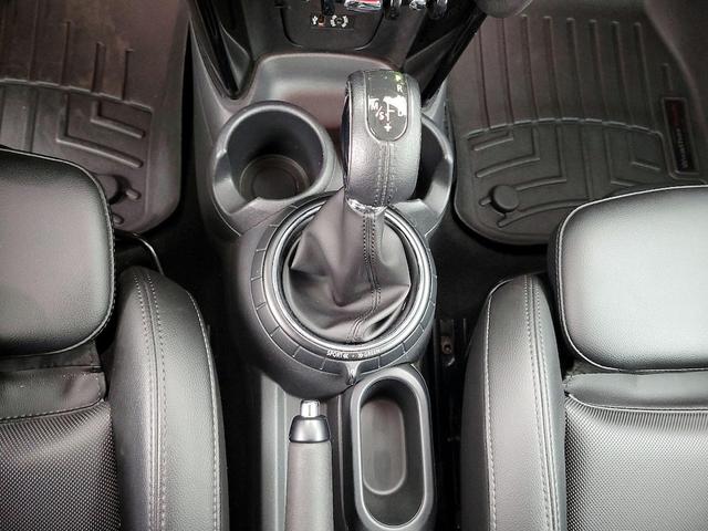 Photo of 2015 Silver MINI Hardtop