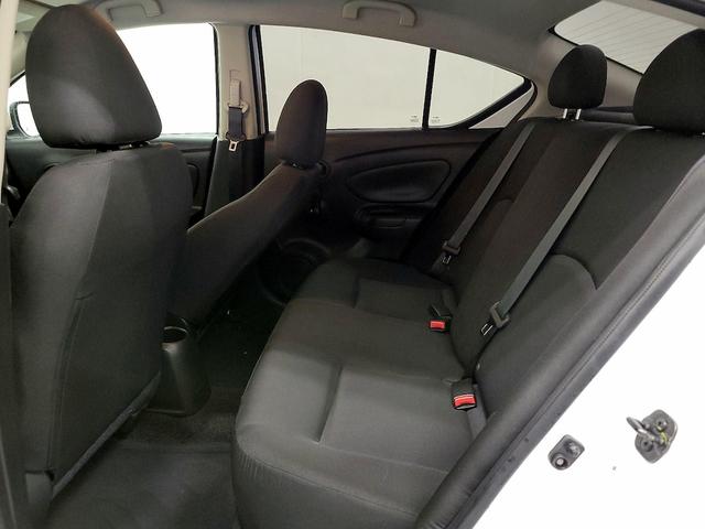 Photo of 2019 White Nissan Versa