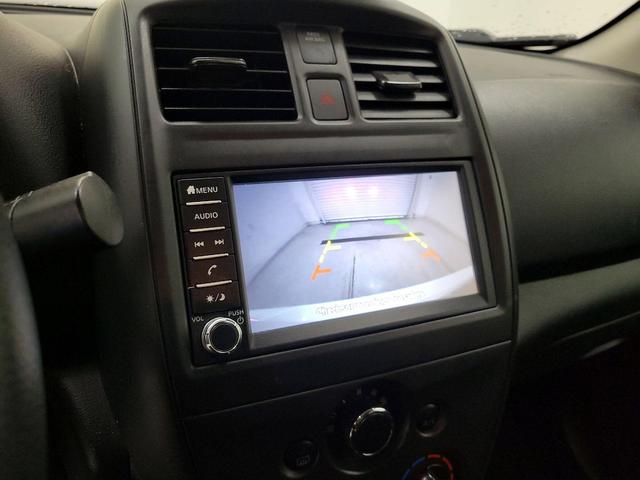 Photo of 2019 White Nissan Versa