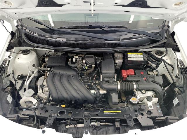 Photo of 2019 White Nissan Versa