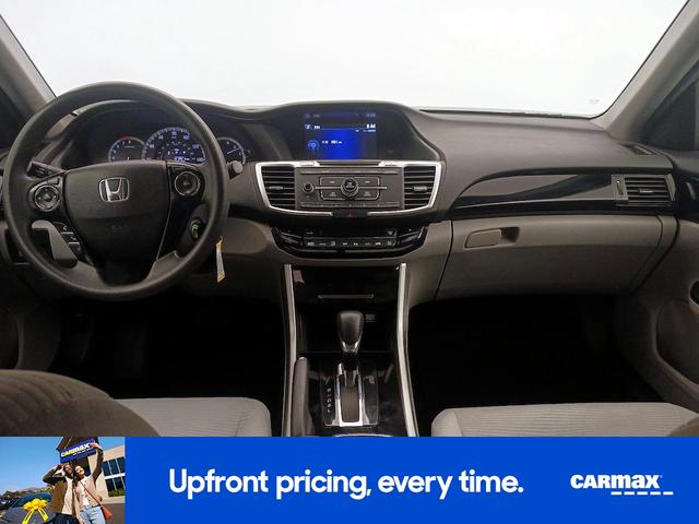Photo of 2016 Gray Honda Accord