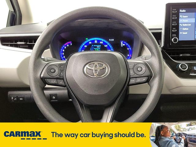 Photo of 2020 Blue Toyota Corolla Hybrid