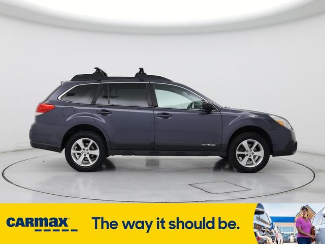Photo of 2014 Gray Subaru Outback