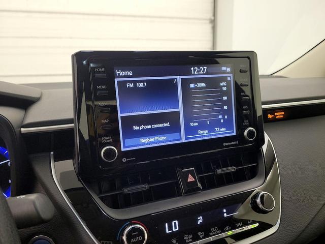 Photo of 2022 White Toyota Corolla Hybrid