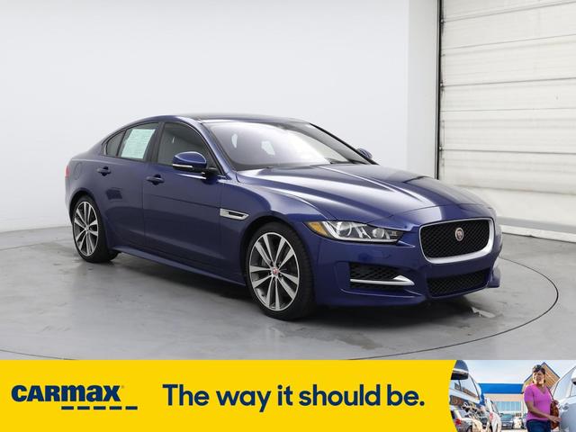 2017 Jaguar XE