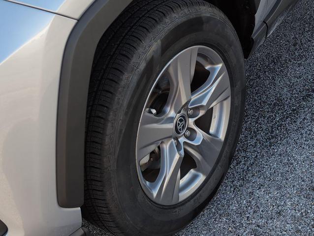Photo of 2024 Silver Sky Metallic Toyota RAV4