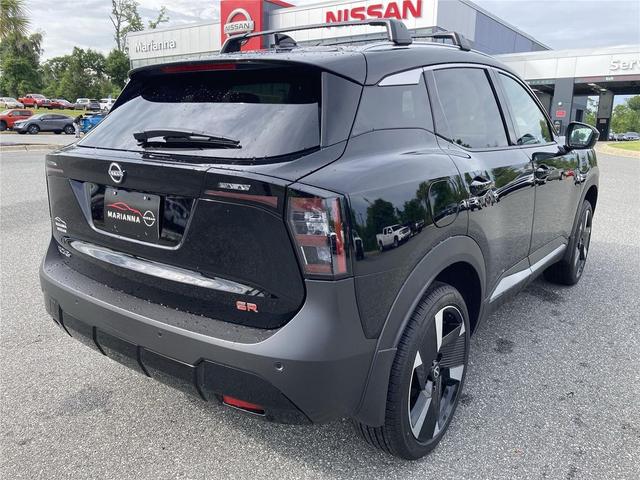 Photo of 2025 Super Black Nissan Kicks