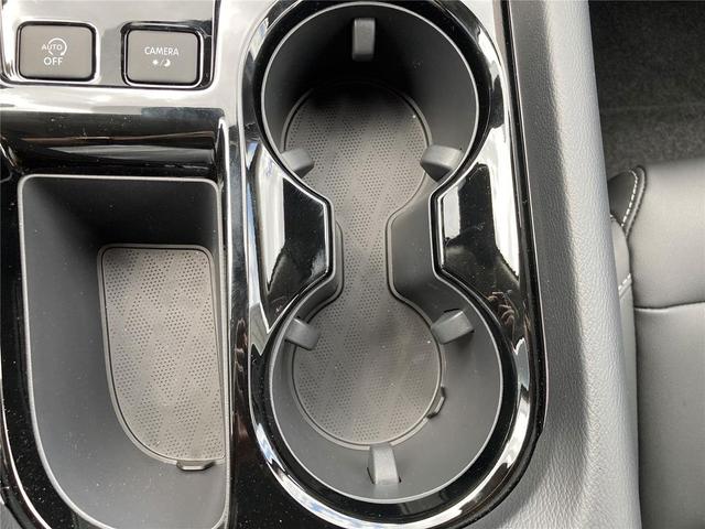 Photo of 2025 Super Black Nissan Murano