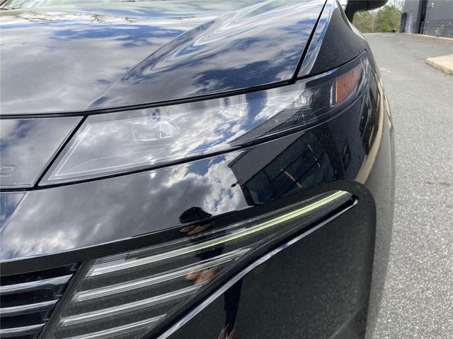 Photo of 2025 Super Black Nissan Murano