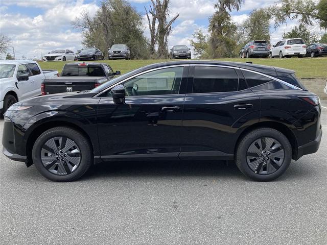 Photo of 2025 Super Black Nissan Murano