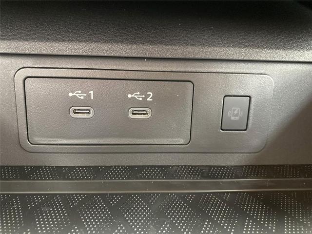 Photo of 2025 Super Black Nissan Murano