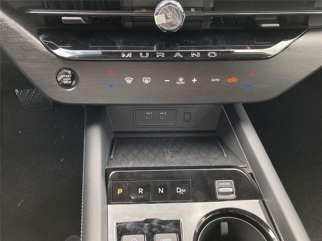 Photo of 2025 Super Black Nissan Murano