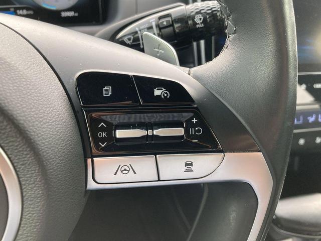 Photo of 2023 Phantom Black Hyundai SANTA CRUZ