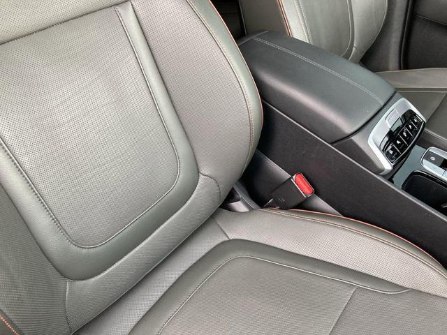 Photo of 2023 Phantom Black Hyundai SANTA CRUZ
