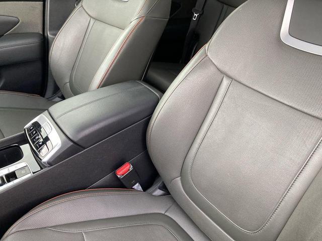 Photo of 2023 Phantom Black Hyundai SANTA CRUZ