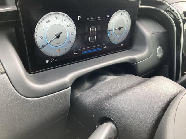 Photo of 2023 Phantom Black Hyundai SANTA CRUZ