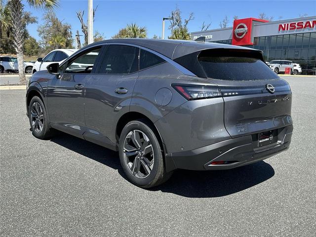 Photo of 2025 Gun Metallic Nissan Murano