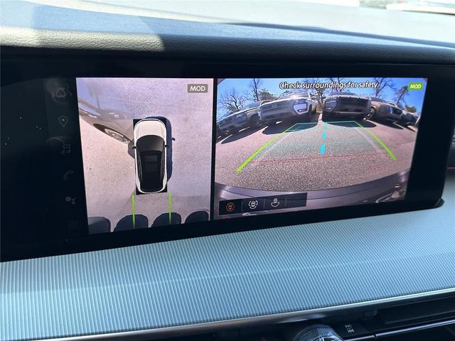 Photo of 2025 Gun Metallic Nissan Murano