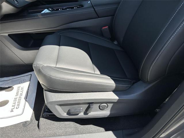 Photo of 2025 Gun Metallic Nissan Murano