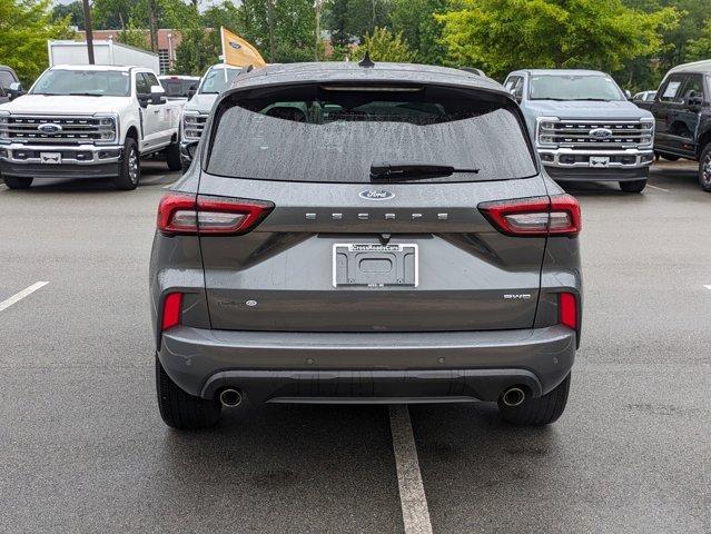 Photo of 2023 CARBONIZED GRAY METALLIC Ford Escape